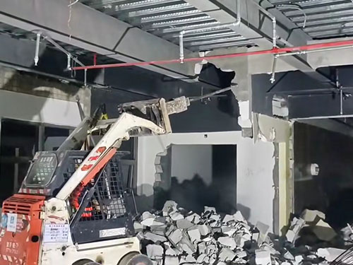 ���̰���